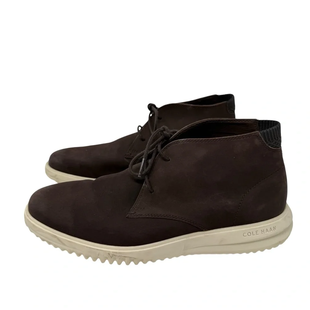 Cole Haan Men’s Size 9.5 Grand+ Chukka boots leather chocolate brown